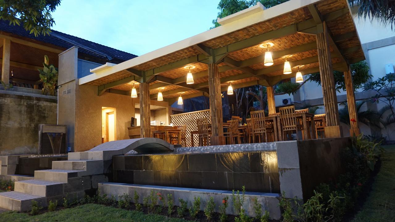 The Inn Sunsethouse Senggigi Exteriör bild