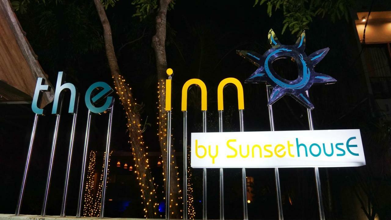 The Inn Sunsethouse Senggigi Exteriör bild